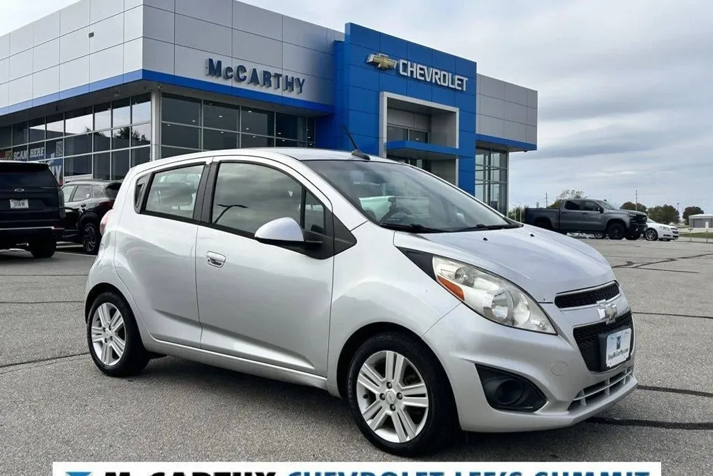 2014 Chevrolet Spark LT photo 1