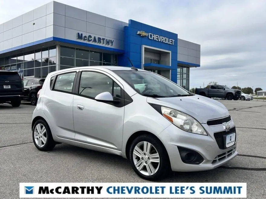 2014 Chevrolet Spark LT photo 1