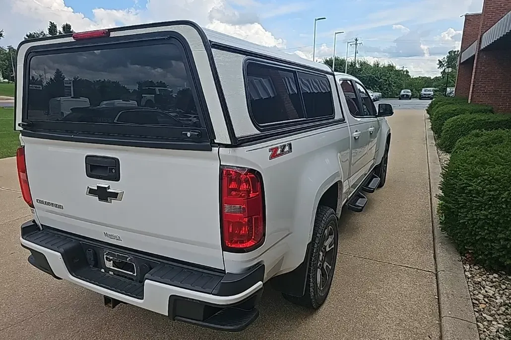 2016 Chevrolet Colorado Z71 photo 1
