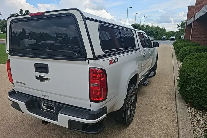 2016 Chevrolet Colorado Z71 photo 1