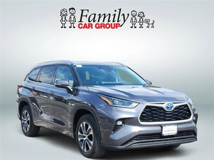 2021 Toyota Highlander Hybrid XLE photo 1