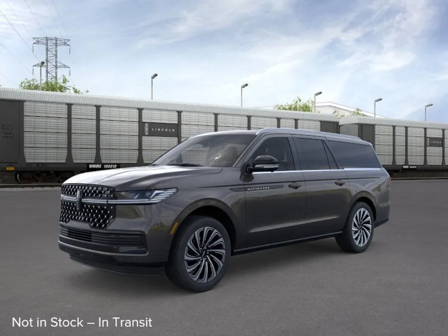 2025 Lincoln Navigator Black Label photo 1