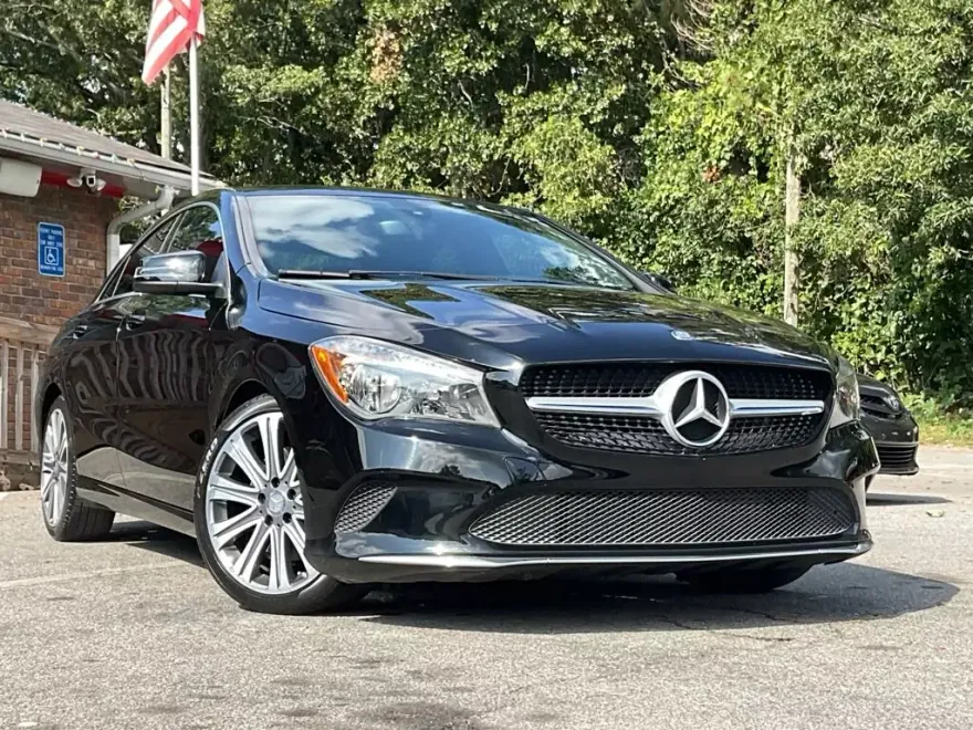 2017 Mercedes Benz CLA 250 photo 1