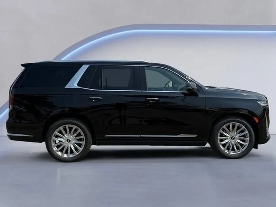 2022 Cadillac Escalade Premium Luxury photo 1