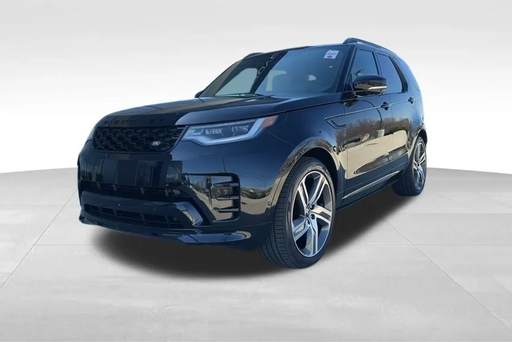 2024 Land Rover Discovery SE photo 1