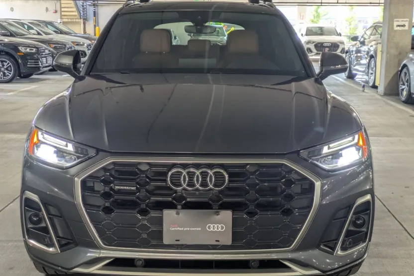 2022 Audi Q5 45 S line Premium photo 1