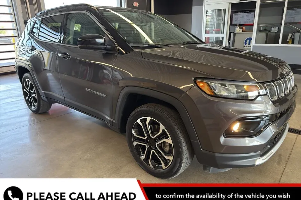 2022 Jeep Compass Limited photo 1
