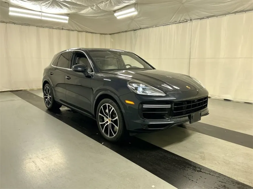 2021 Porsche Cayenne Turbo photo 1