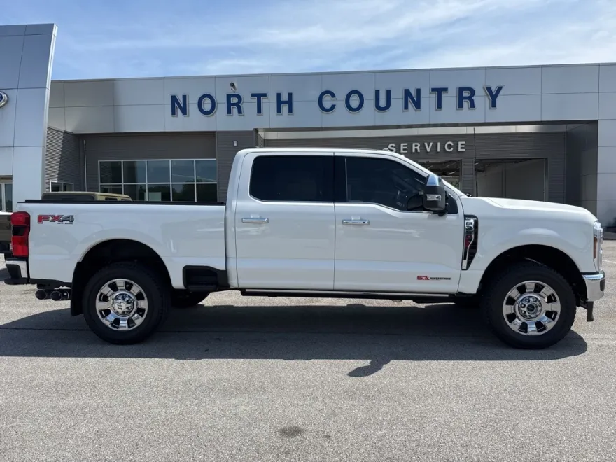 2025 Ford F-350 King Ranch photo 1