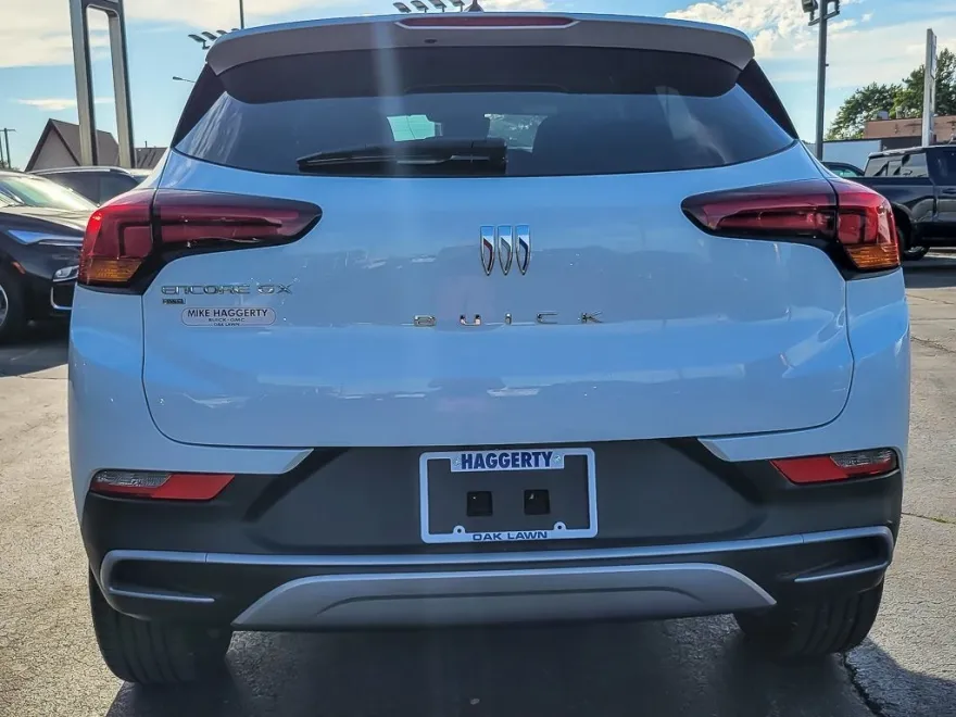 2025 Buick Encore GX Preferred photo 1