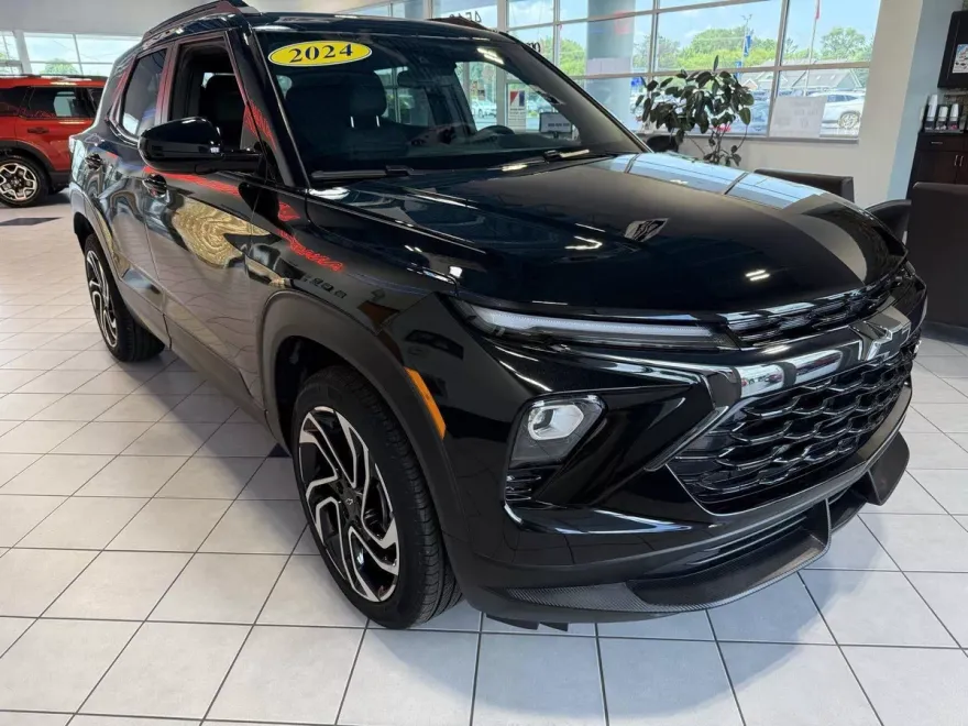 2024 Chevrolet Trailblazer RS photo 1