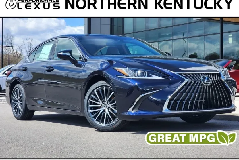 2025 Lexus ES 300h photo 1