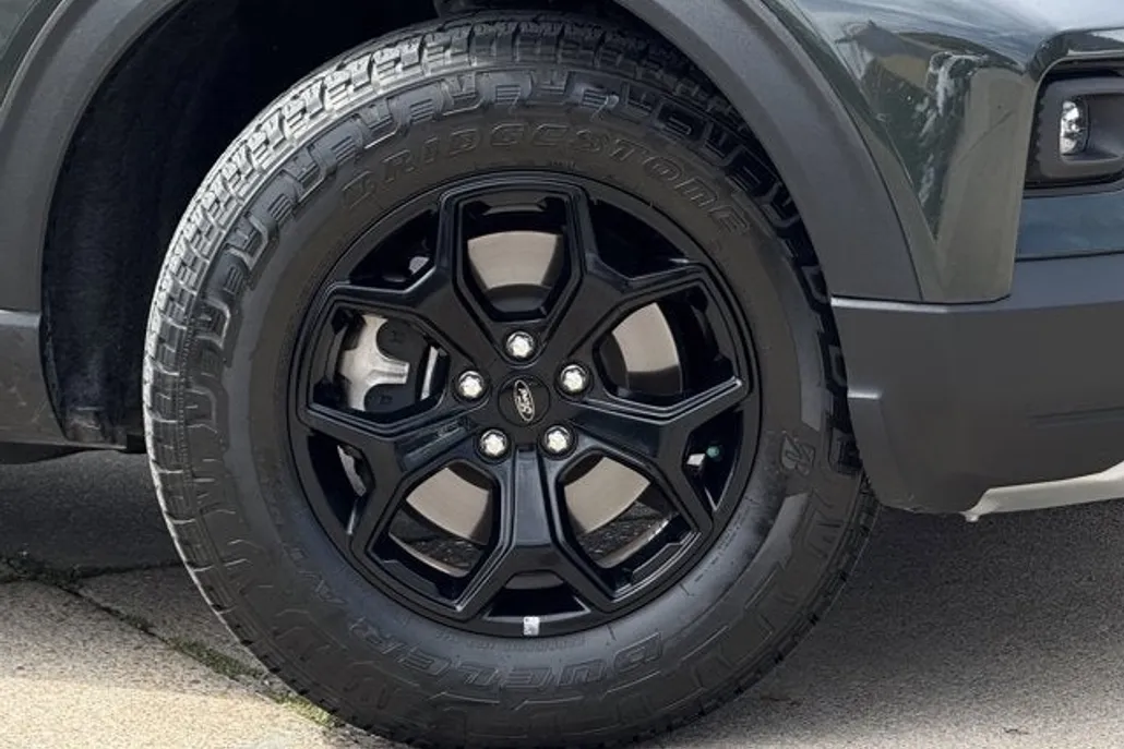 2023 Ford Explorer Timberline photo 1