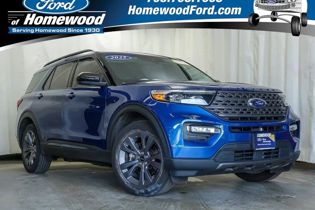 2022 Ford Explorer XLT photo 1