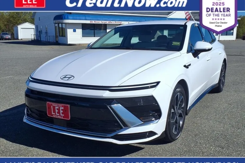 2024 Hyundai Sonata SEL photo 1