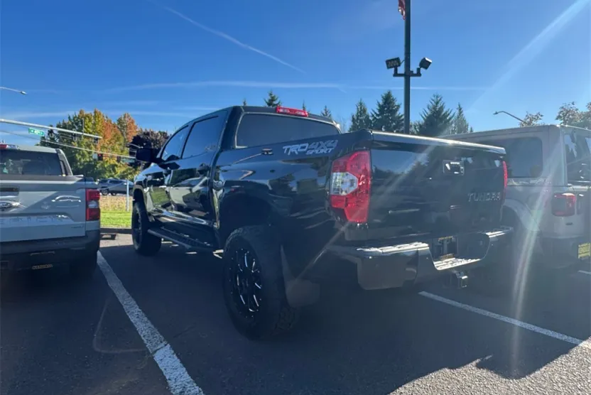 2019 Toyota Tundra SR5 Grade photo 1
