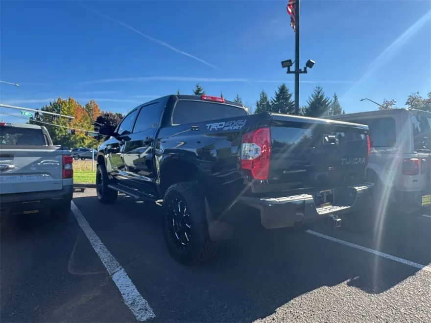 2019 Toyota Tundra SR5 Grade photo 1