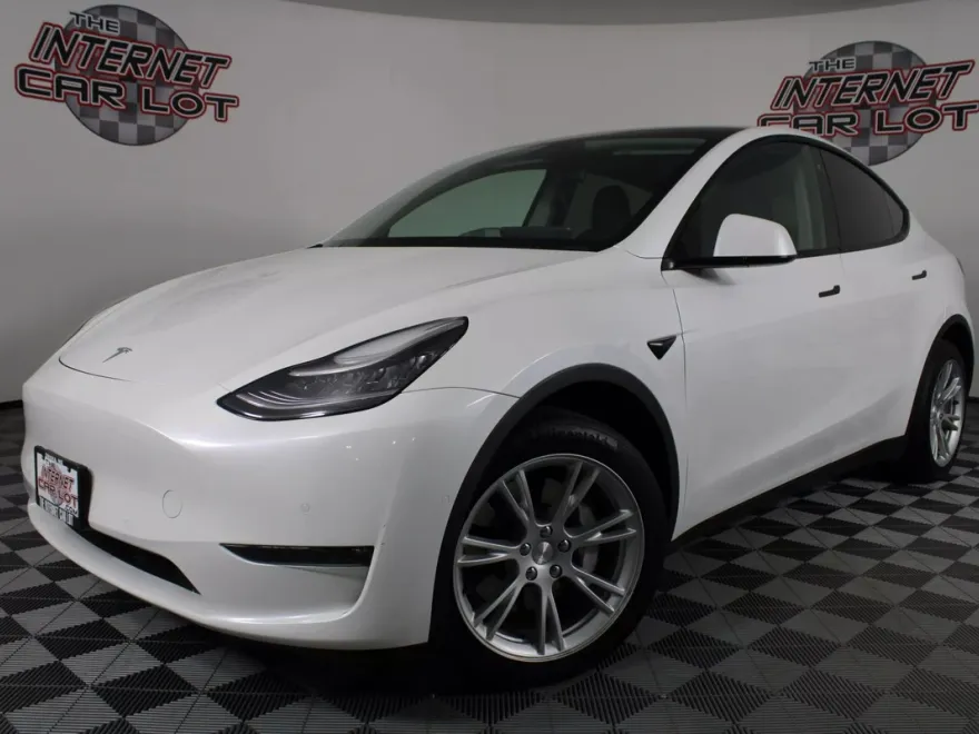 2020 Tesla Model Y Long Range photo 1