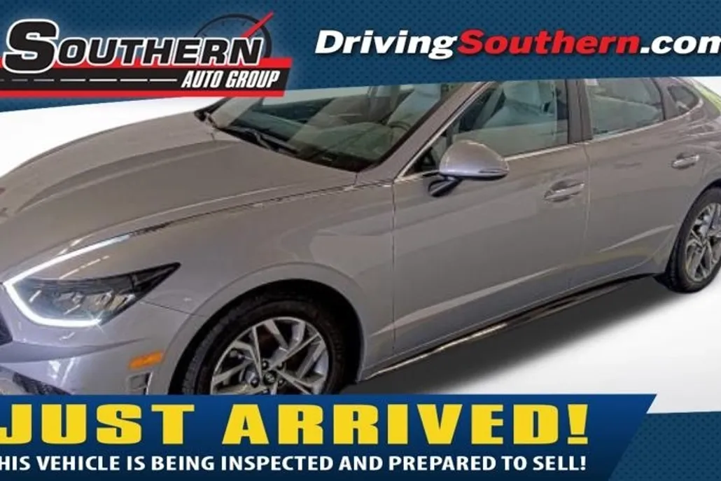 2023 Hyundai Sonata SEL photo 1