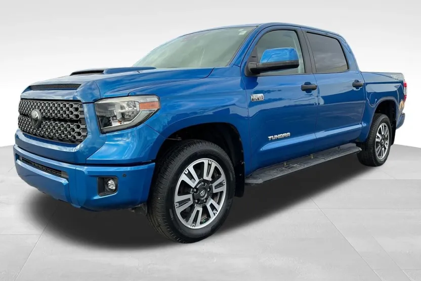 2018 Toyota Tundra SR5 photo 1