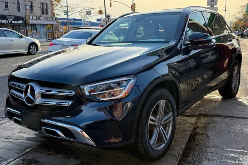 2021 Mercedes Benz GLC 300 4MATIC photo 1