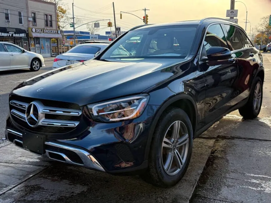 2021 Mercedes Benz GLC 300 4MATIC photo 1