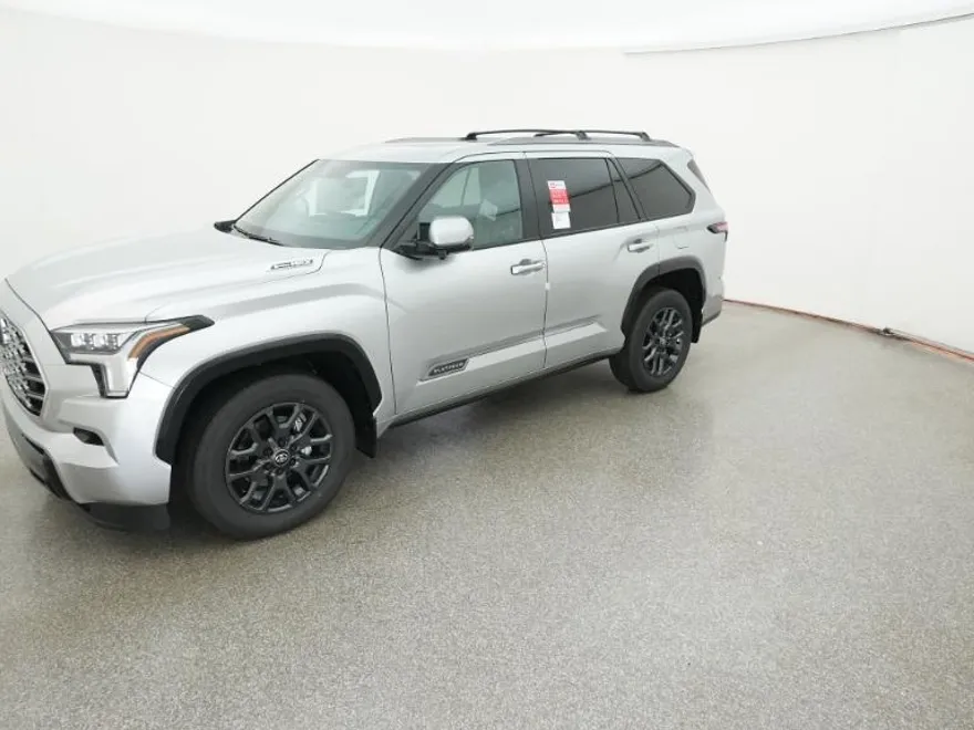 2026 Toyota Sequoia Platinum photo 1