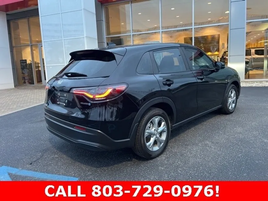 2023 Honda HR-V LX 2WD photo 1