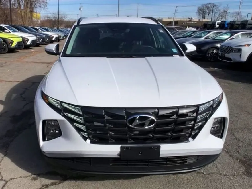 2024 Hyundai Tucson Plug-in Hybrid SEL photo 3