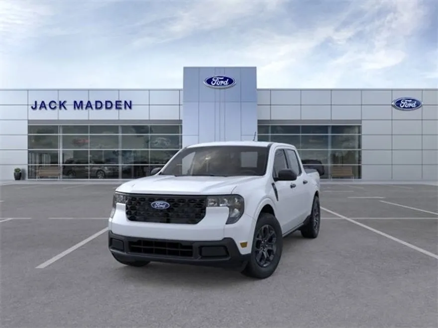 2025 Ford Maverick XLT photo 1