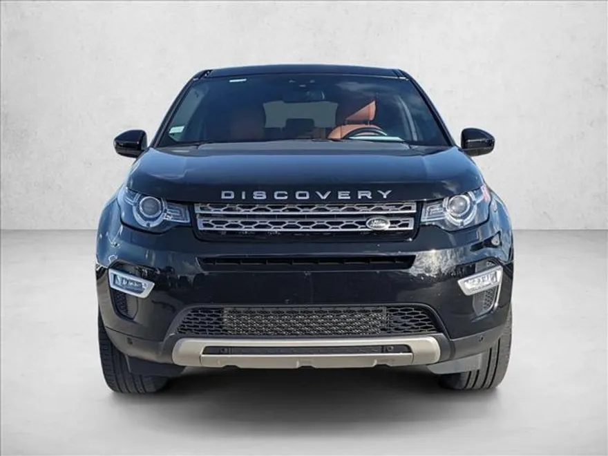 2016 Land Rover Discovery Sport HSE LUX photo 1