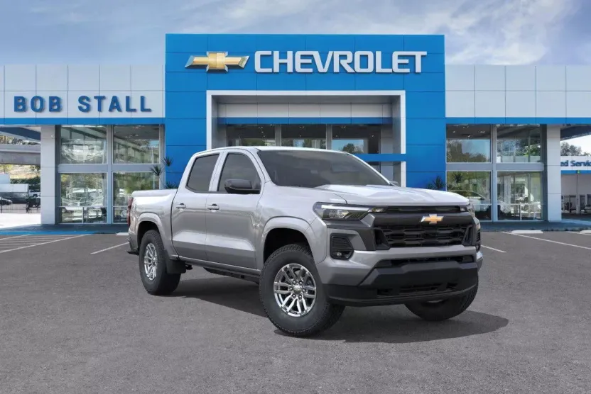 2025 Chevrolet Colorado Work Truck LT photo 1