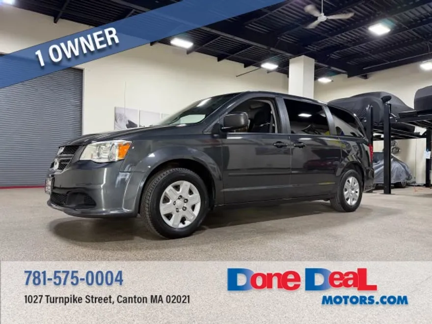 2012 Dodge Grand Caravan SE photo 1