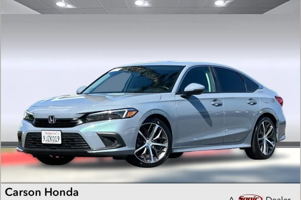 2024 Honda Civic Touring photo 1