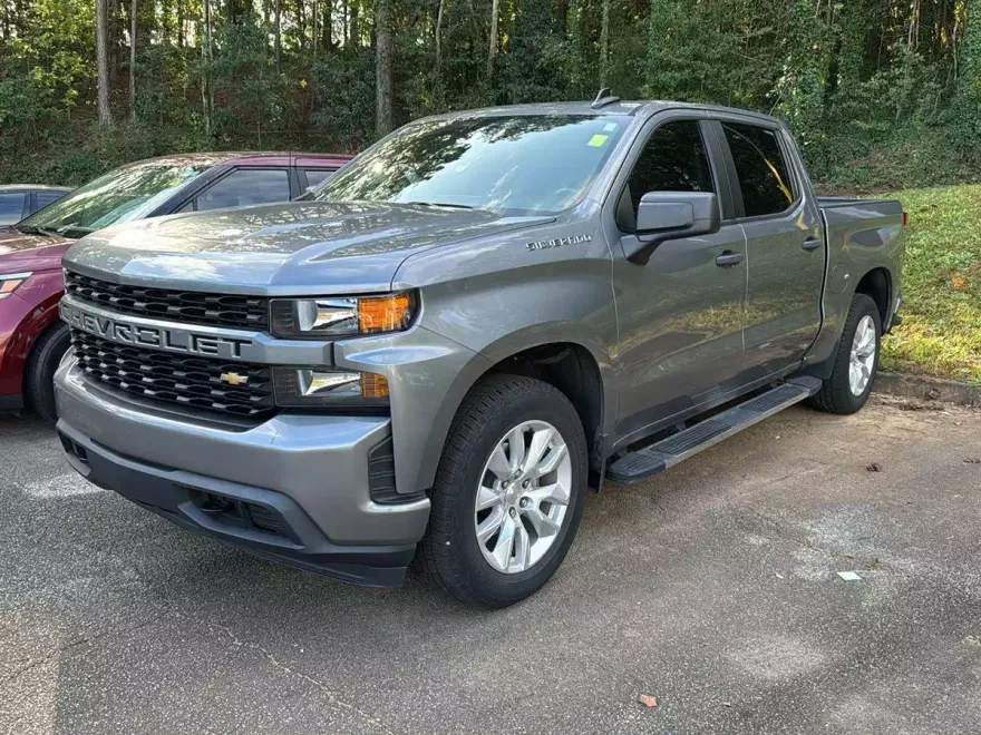 2022 Chevrolet Silverado 1500 Custom photo 1