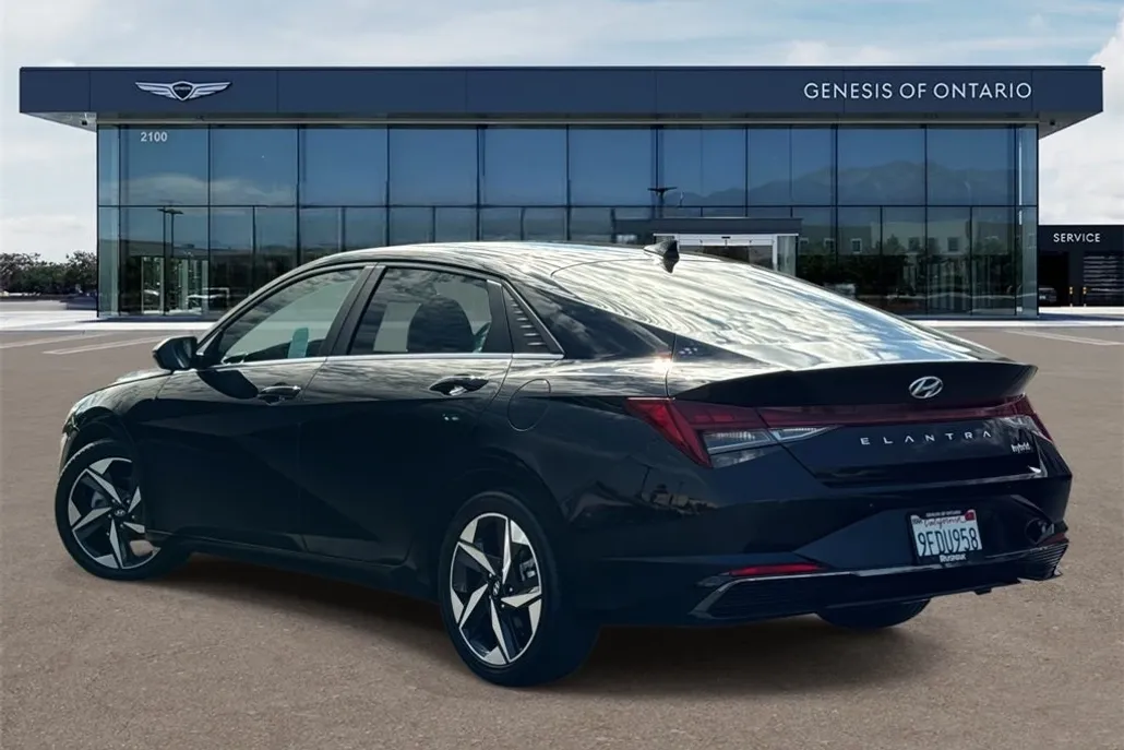 2023 Hyundai Elantra Hybrid Limited photo 1