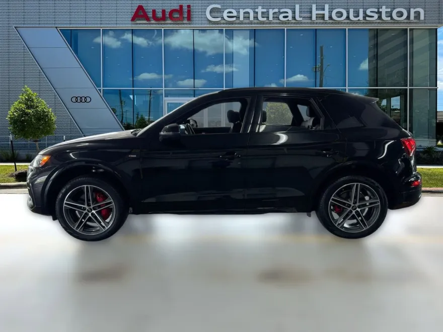 2025 Audi Q5 S line Premium Plus photo 1