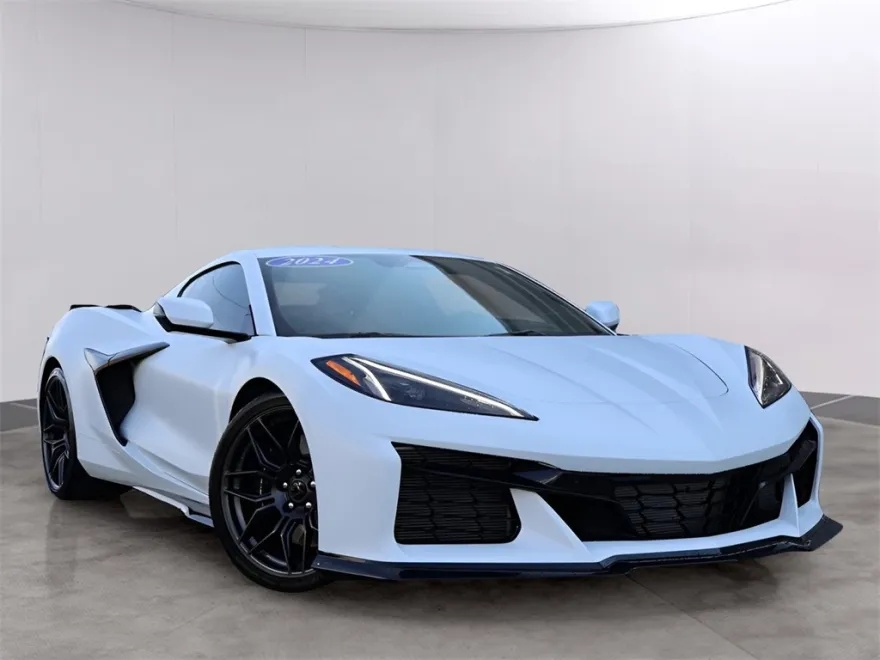 2024 Chevrolet Corvette Z06 3LZ photo 1