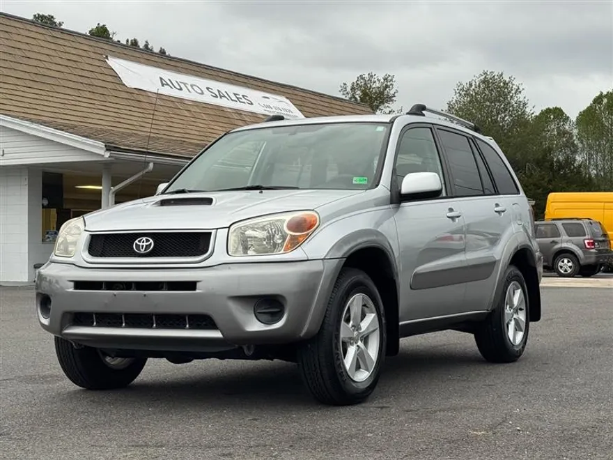 2005 Toyota RAV4 photo 1