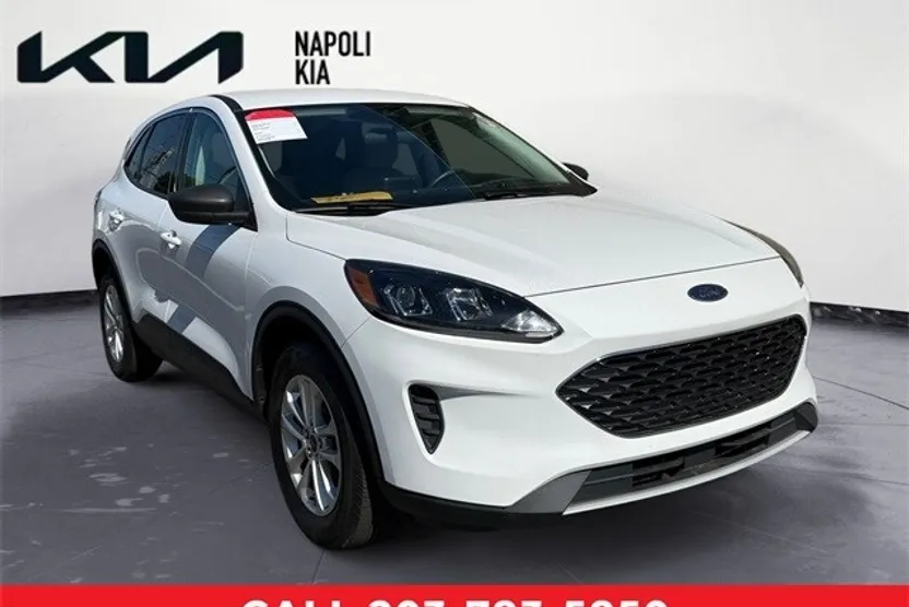 2022 Ford Escape SE photo 1