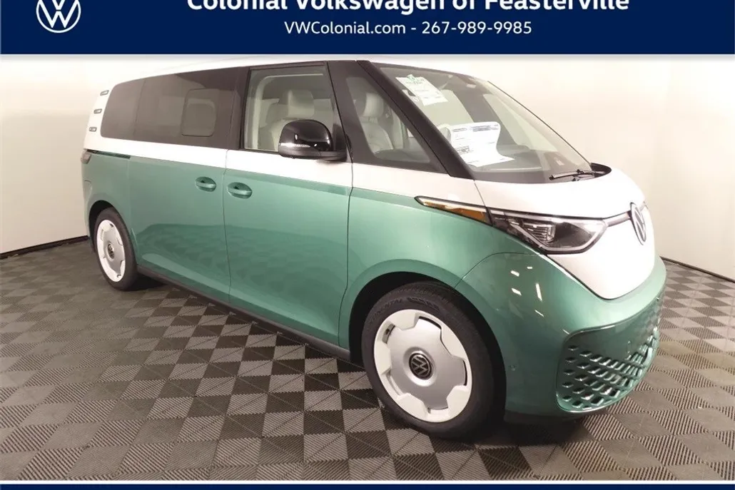2025 Volkswagen ID. Buzz photo 1