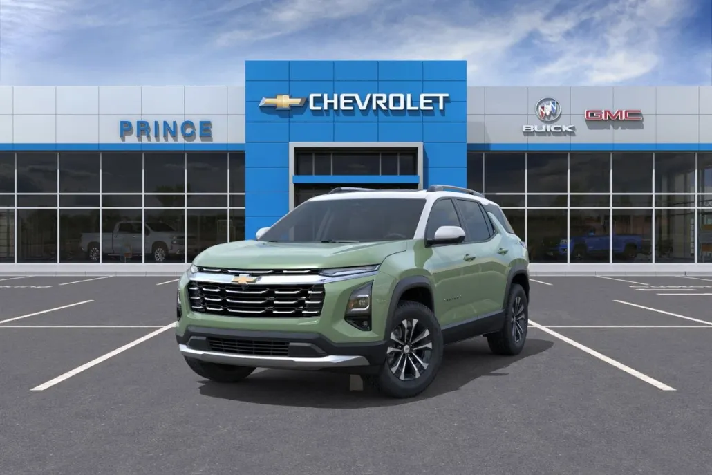 2026 Chevrolet Equinox LT photo 1