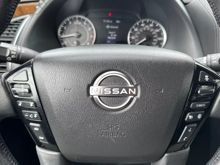 2023 Nissan Armada SL photo 36