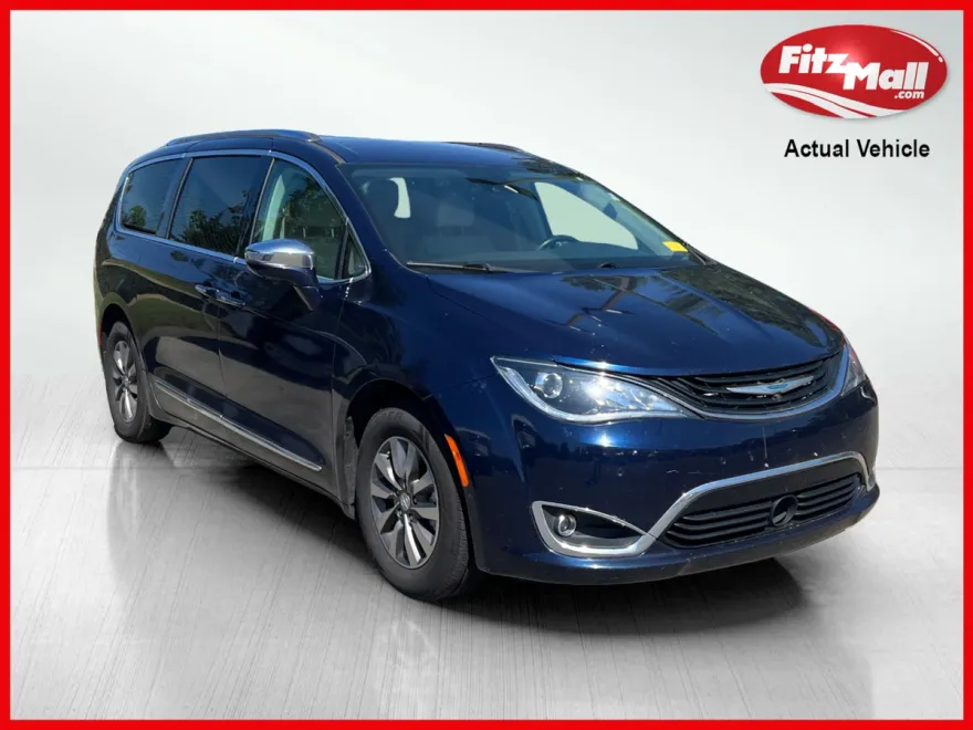 2019 Chrysler Pacifica Hybrid Limited photo 1