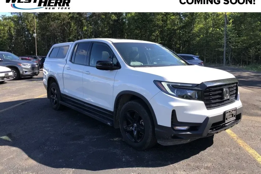 2022 Honda Ridgeline Black Edition photo 1
