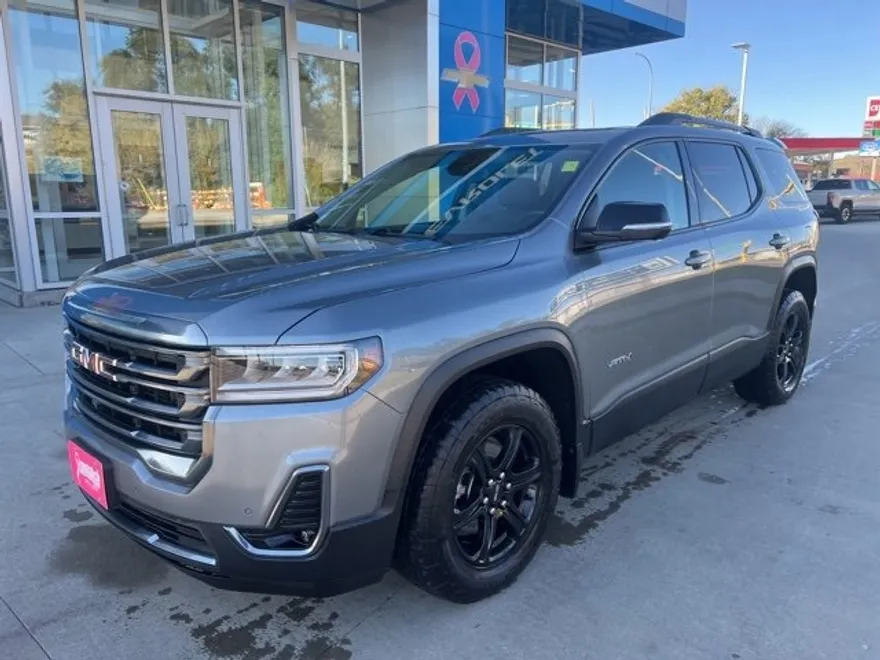 2022 Gmc Acadia AT4 photo 1