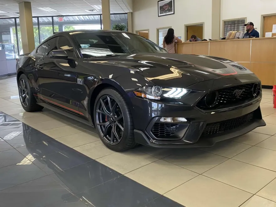 2022 Ford Mustang Mach 1 photo 1