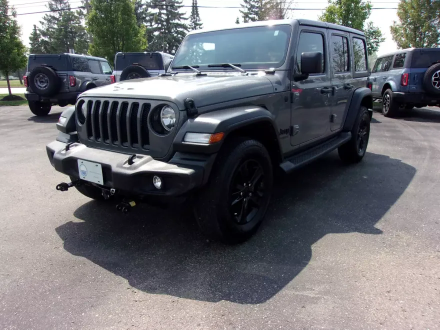 2022 Jeep Wrangler Unlimited Sport photo 1