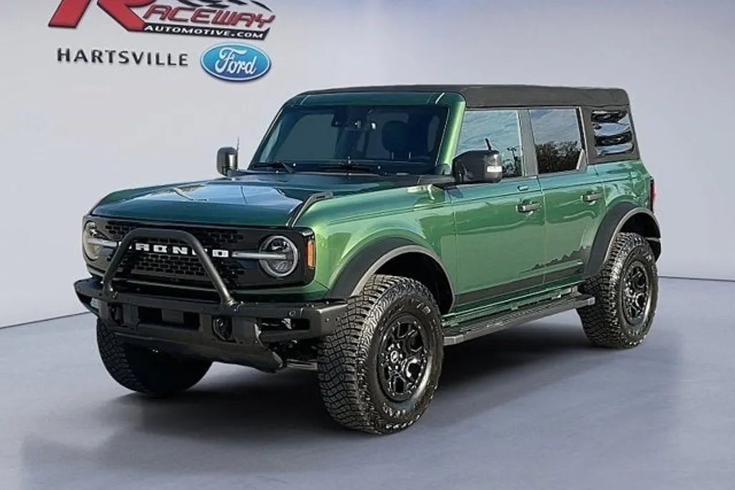 2023 Ford Bronco Wildtrak photo 1