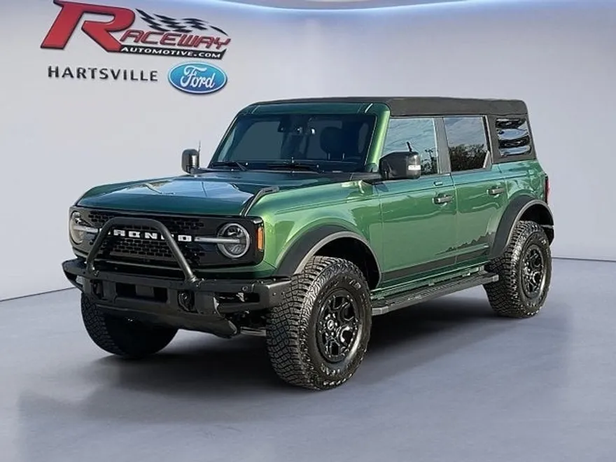 2023 Ford Bronco Wildtrak photo 1